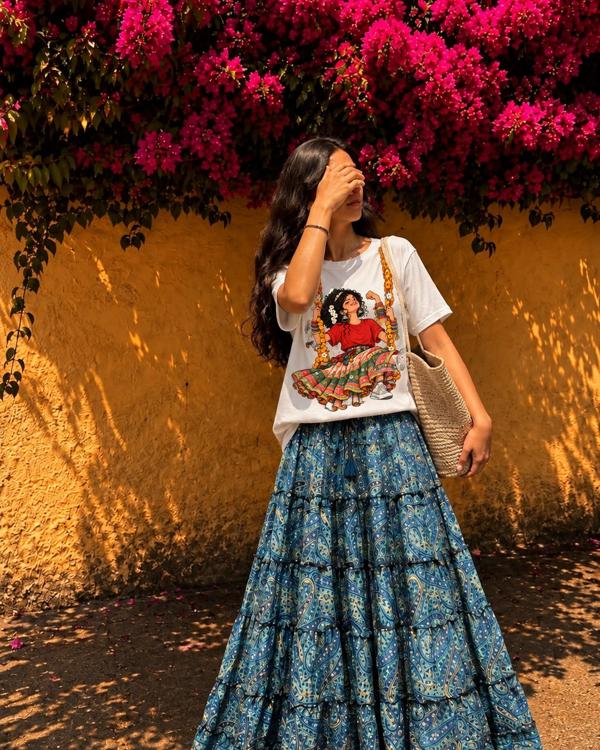 Oonjal Tee — White